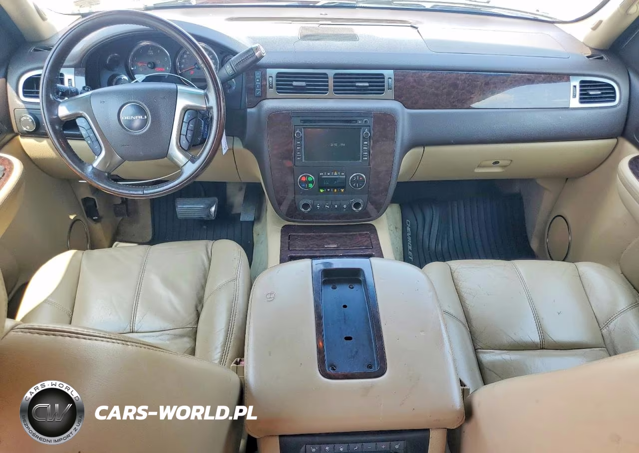 2007 GMC Yukon Denali VIN:1GKFK63847J150131 - 8