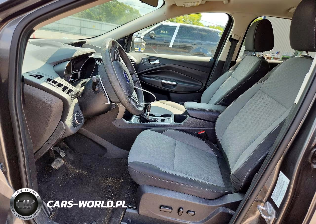 2017 Ford Escape Se VIN:1FMCU0GD3HUC23885 - 7