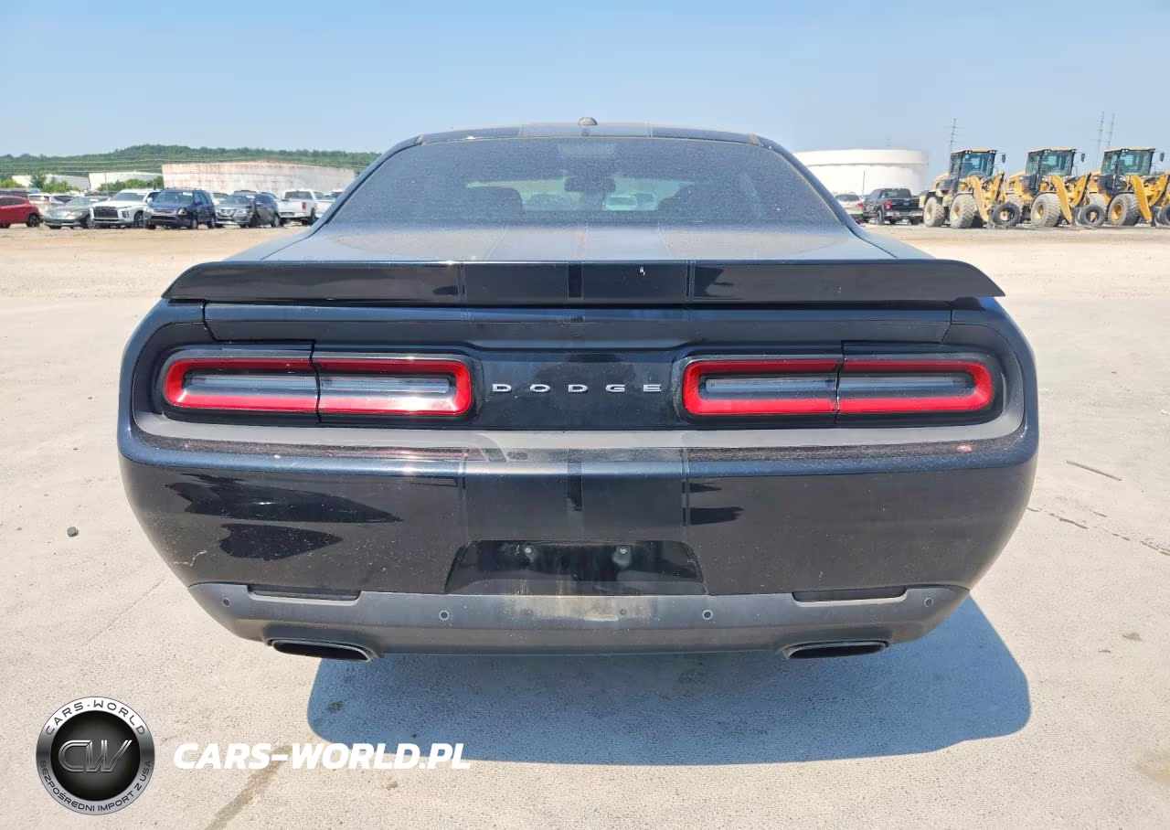 2015 Dodge Challenger Sxt VIN:2C3CDZAG4FH747675 - 6