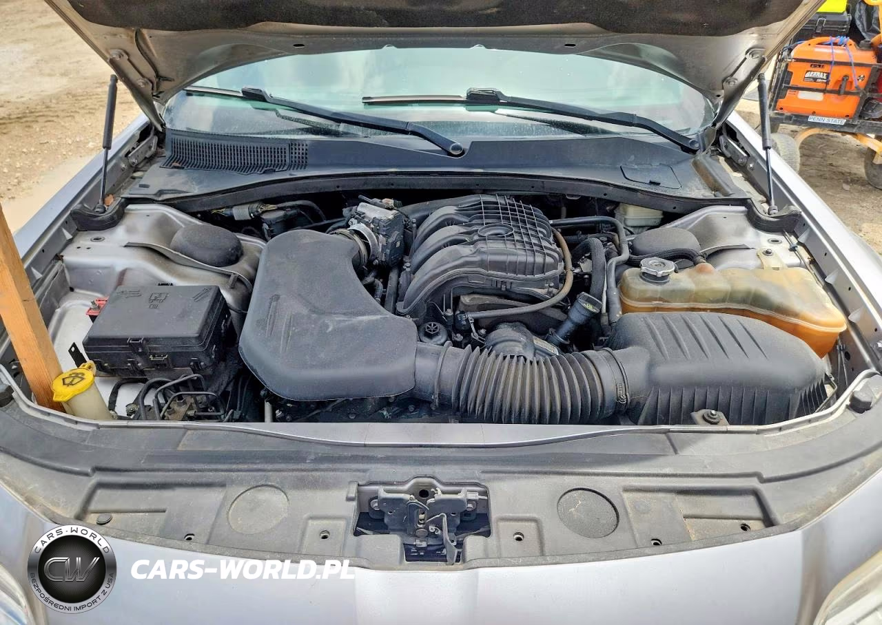 2014 Chrysler 300 VIN:2C3CCAAG6EH141670 - 11