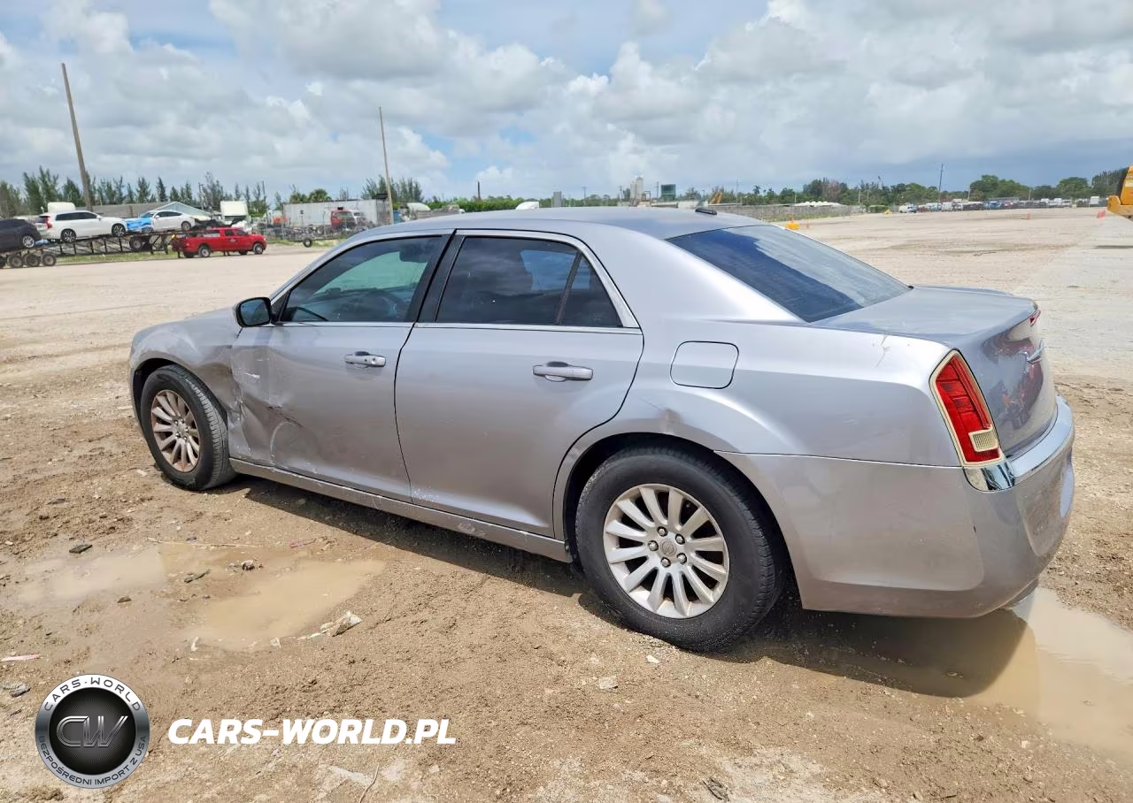 2014 Chrysler 300 VIN:2C3CCAAG6EH141670 - 2