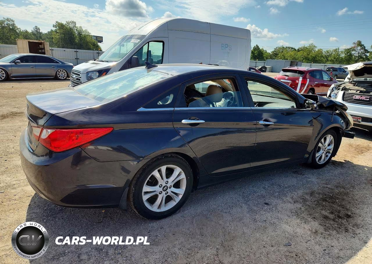 2011 Hyundai Sonata Limited VIN:5NPEC4AC3BH098718 - 3