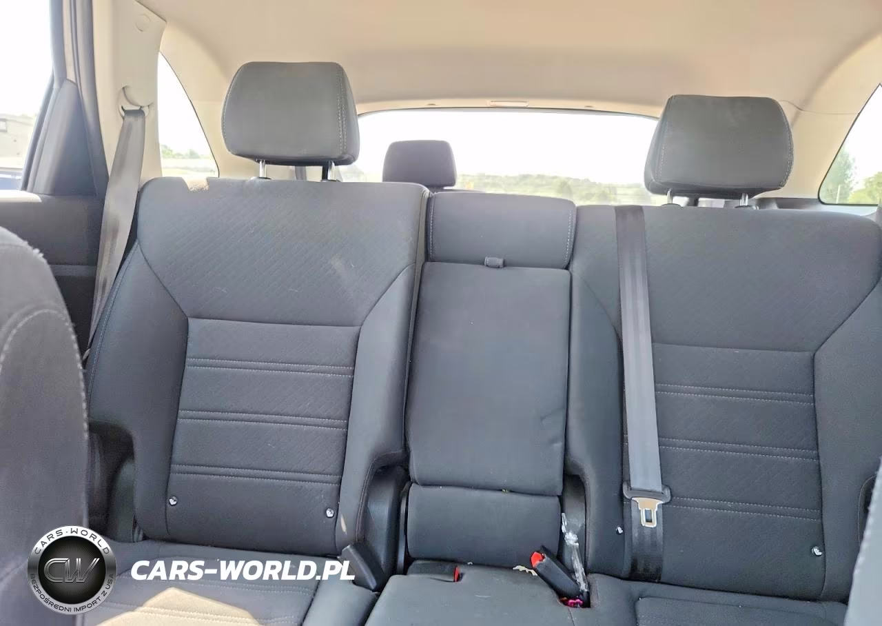 2019 Kia Sorento Lx VIN:5XYPGDA37KG451711 - 10