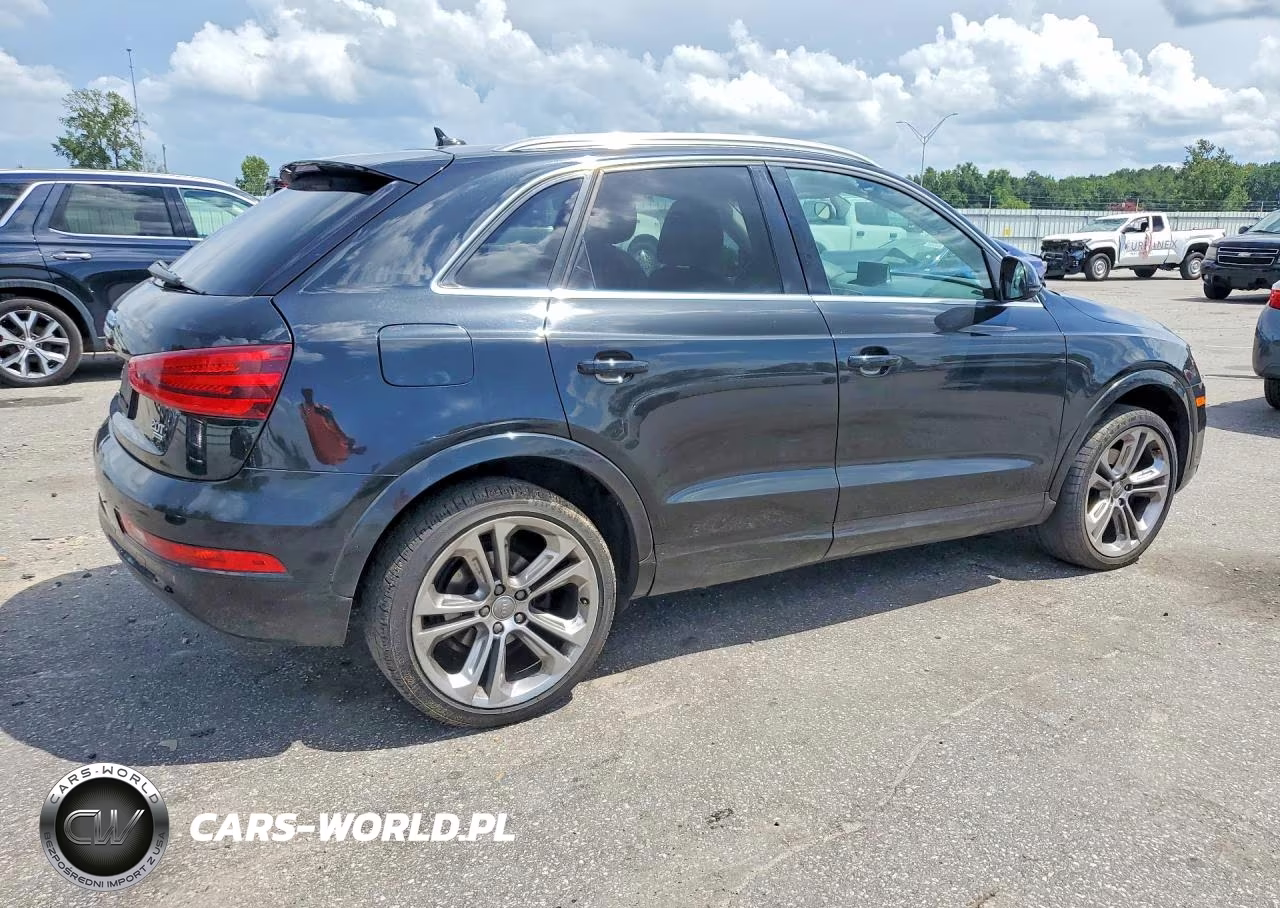 2015 Audi Q3 Prestige VIN:WA1GFCFS8FR001130 - 3