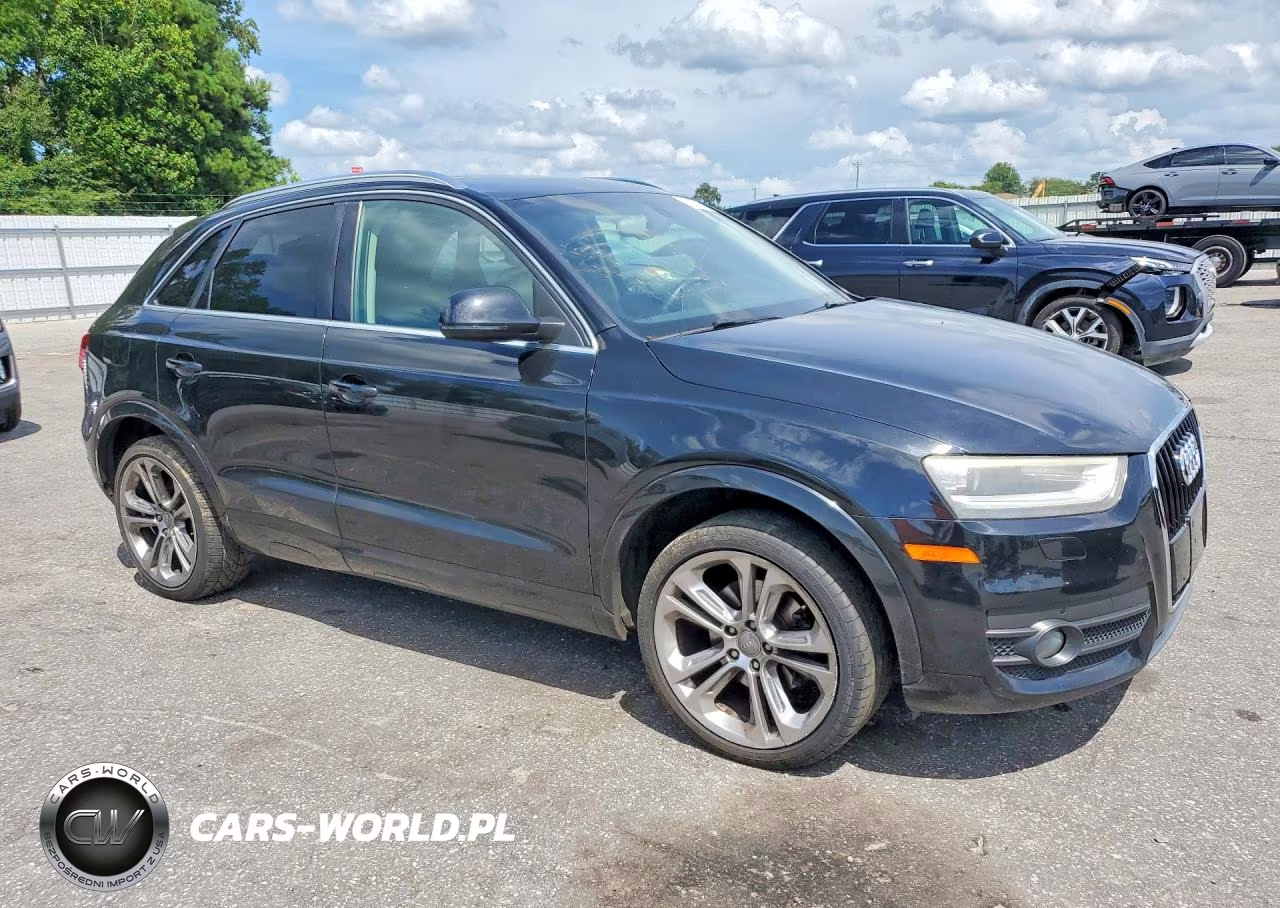 2015 Audi Q3 Prestige VIN:WA1GFCFS8FR001130 - 4