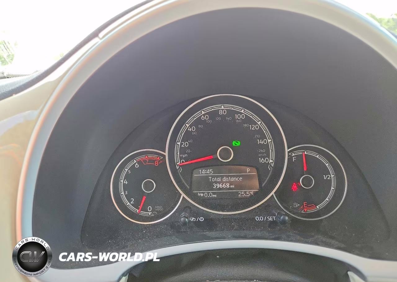 2019 Volkswagen Beetle S VIN:3VW5DAAT0KM510354 - 9