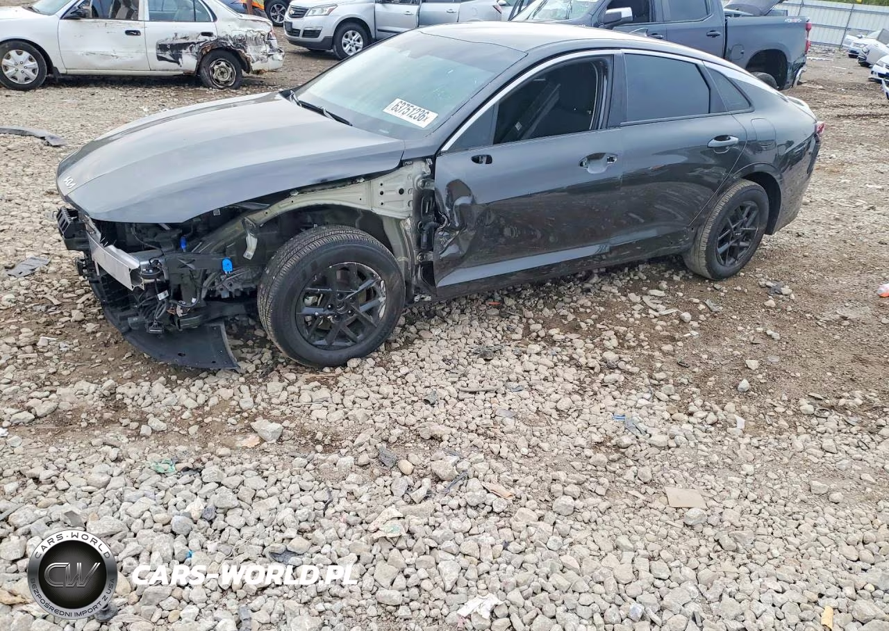 2026 Kia K5 Lxs VIN:KNAG24J74T5460388 - 1