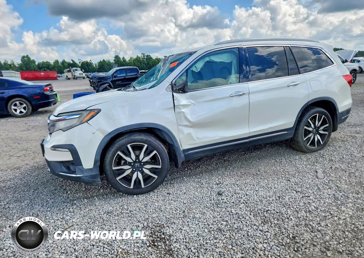 2019 Honda Pilot Touring VIN:5FNYF5H95KB009038 - 1