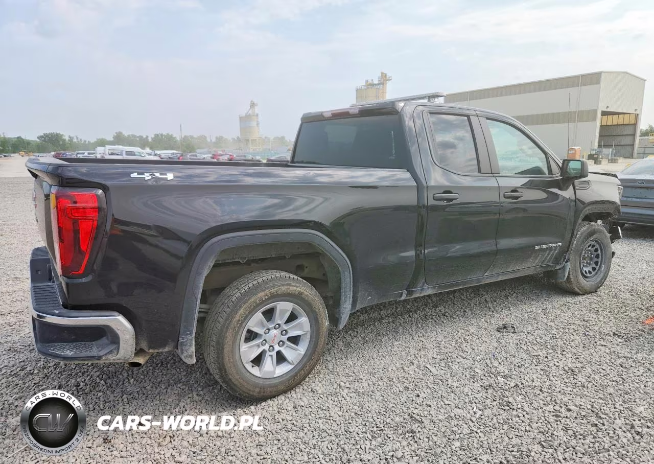 2025 GMC Sierra K1500 VIN:1GTRUAED8SZ198144 - 3