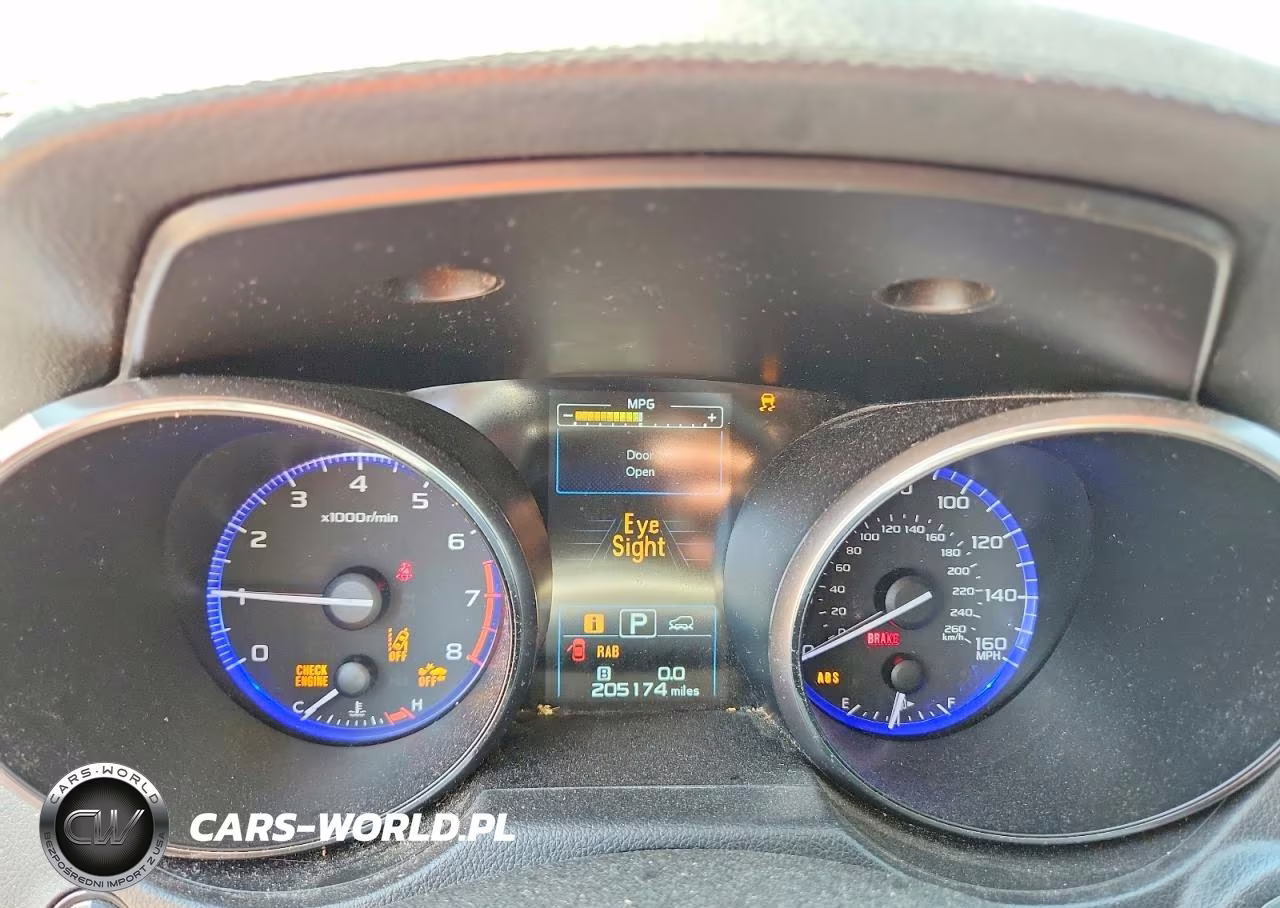 2017 Subaru Outback 3.6R Limited VIN:4S4BSENC8H3223086 - 9