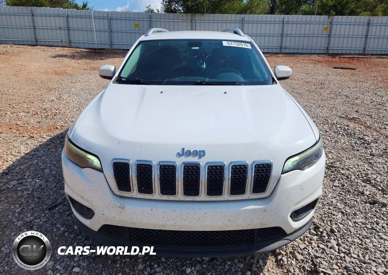 2019 Jeep Cherokee Latitude Plus VIN:1C4PJLLB2KD486316 - 5