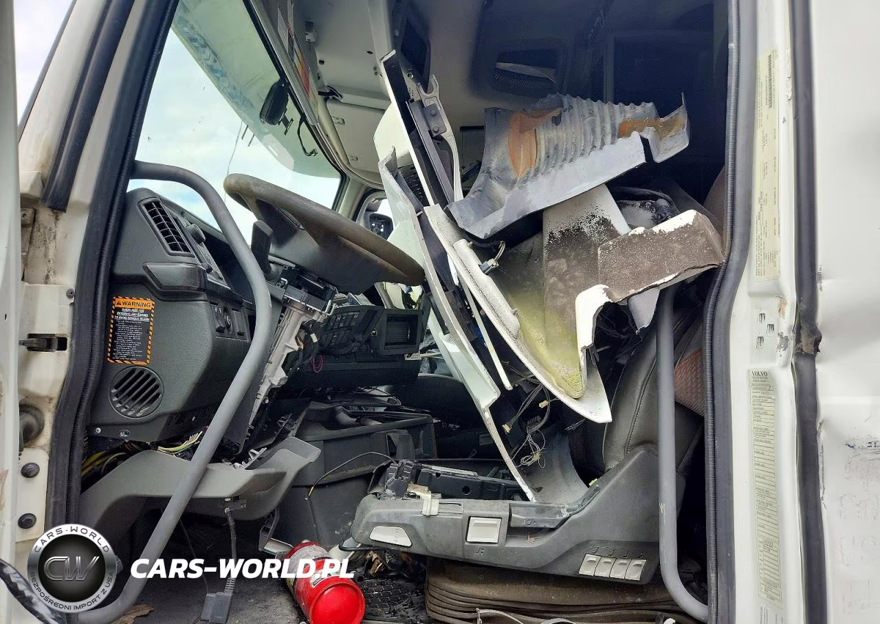 2021 Volvo Vnr VIN:4V4WC9EH2MN275774 - 7