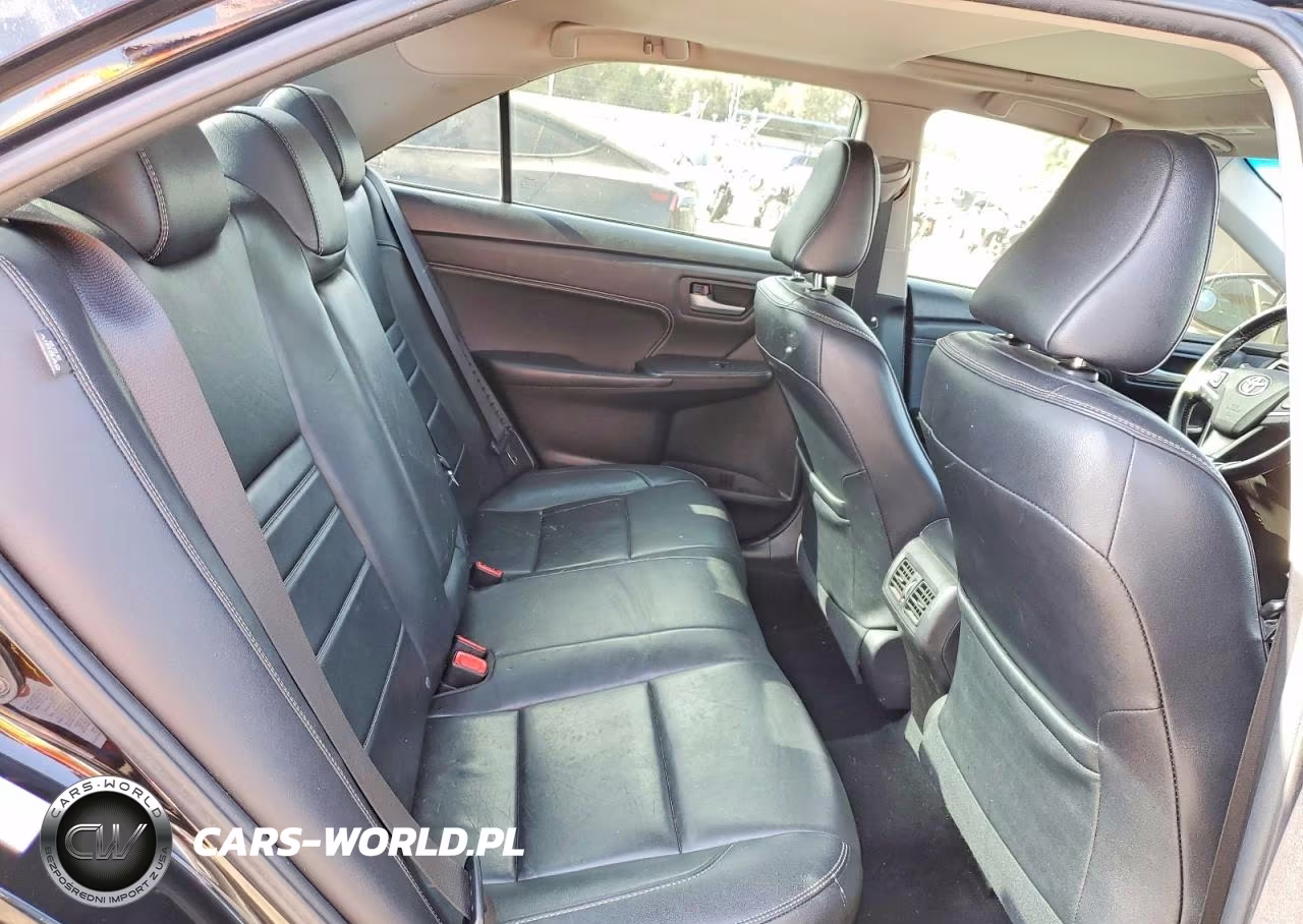 2016 Toyota Camry Hybrid Xle VIN:4T1BD1FK9GU191623 - 10