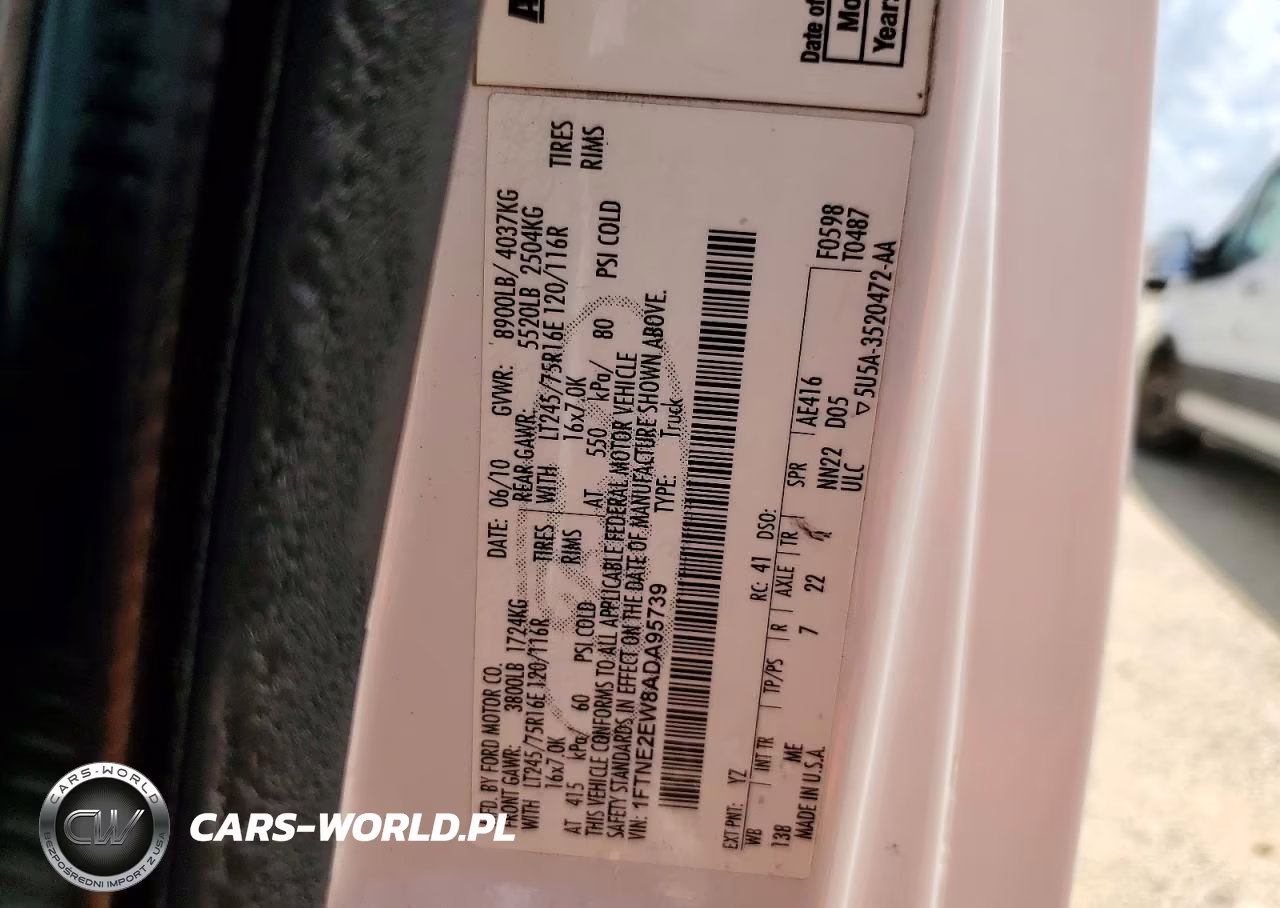 2010 Ford Econoline E250 Van VIN:1FTNE2EW8ADA95739 - 13
