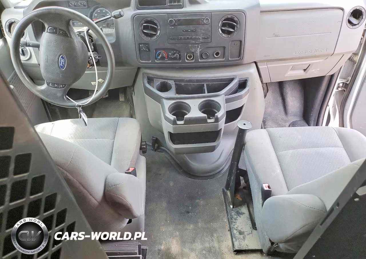 2010 Ford Econoline E250 Van VIN:1FTNE2EW8ADA95739 - 8