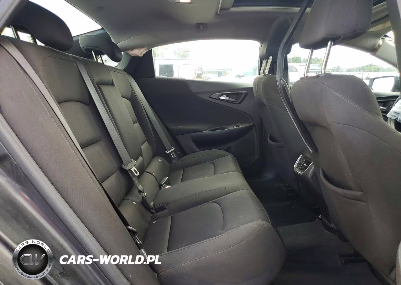 2020 Chevrolet Malibu Lt VIN:1G1ZD5ST9LF016935 - 10