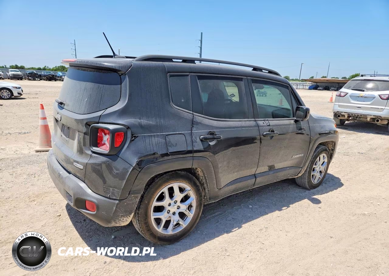 2017 Jeep Renegade Latitude VIN:ZACCJABB8HPE59717 - 3
