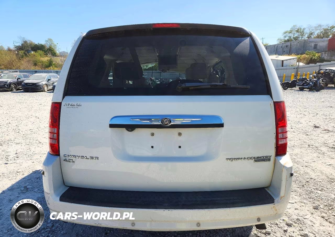 2010 Chrysler Town & Country Limited VIN:2A4RR6DX3AR133490 - 6