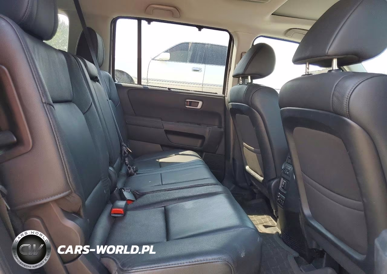 2015 Honda Pilot Touring VIN:5FNYF4H93FB014934 - 11