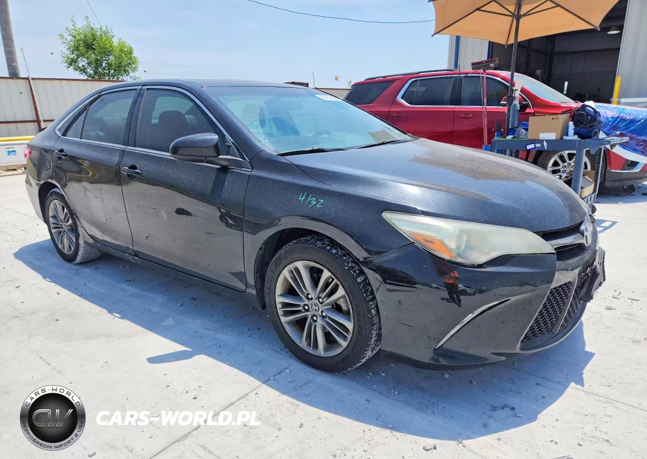 2016 Toyota Camry Se VIN:4T1BF1FK6GU154555 - 4