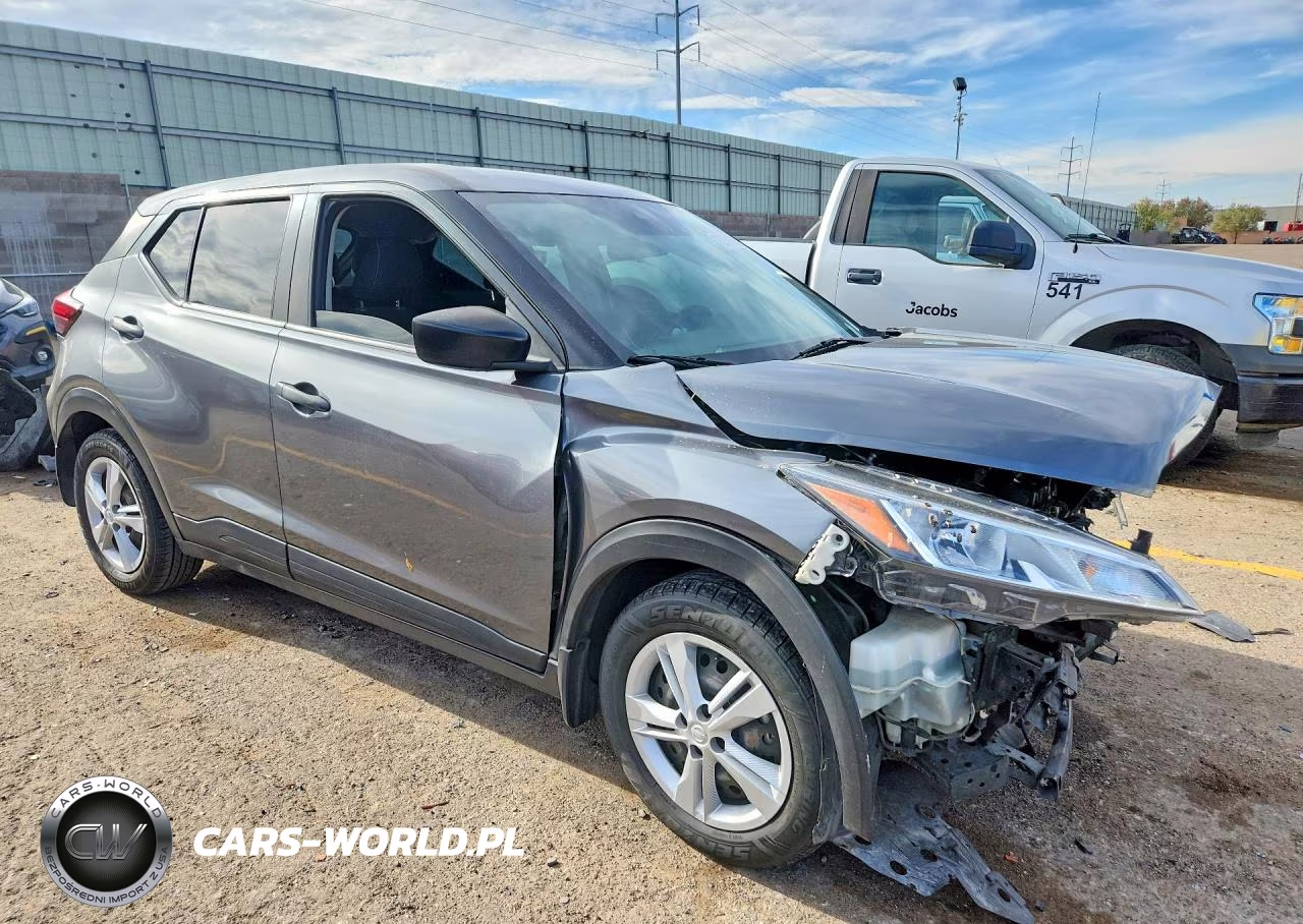 2020 Nissan Kicks S VIN:3N1CP5BVXML521267 - 4