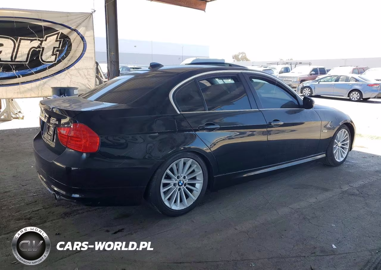 2011 BMW 335 D VIN:WBAPN7C58BA949208 - 3