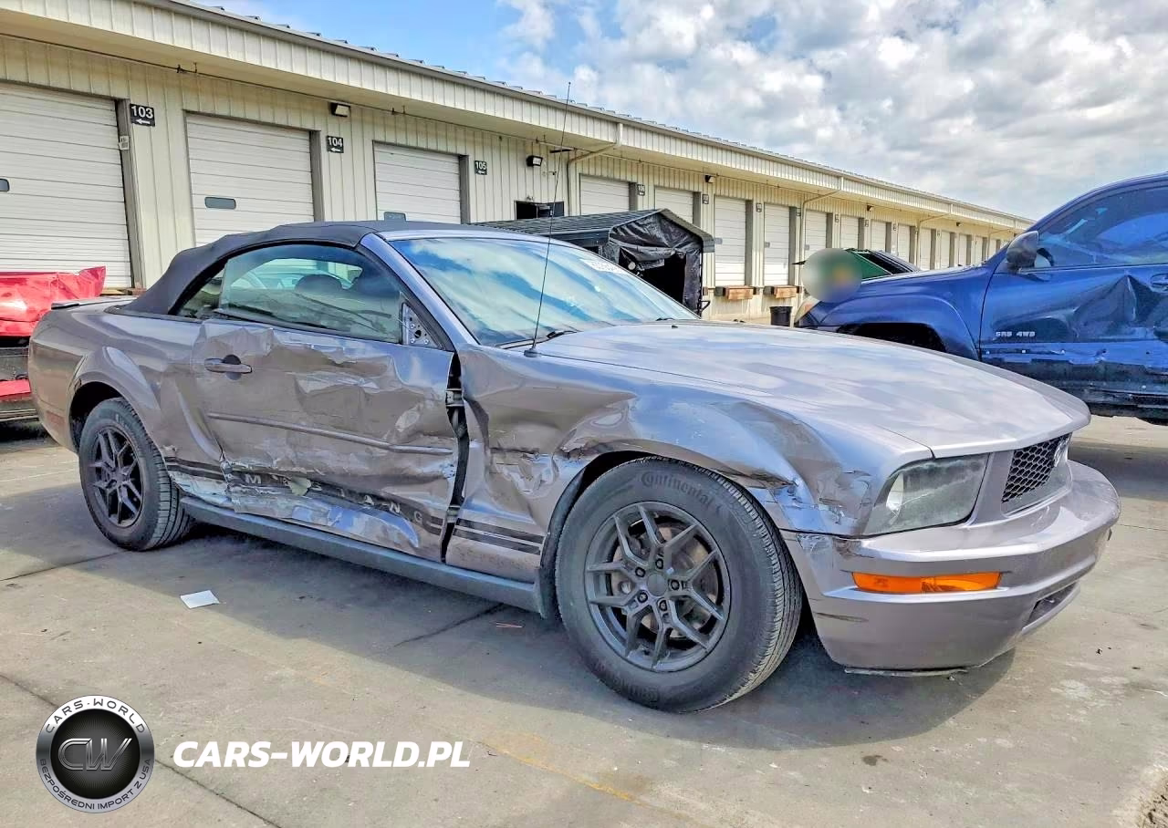 2007 Ford Mustang VIN:1ZVFT84N275321666 - 4