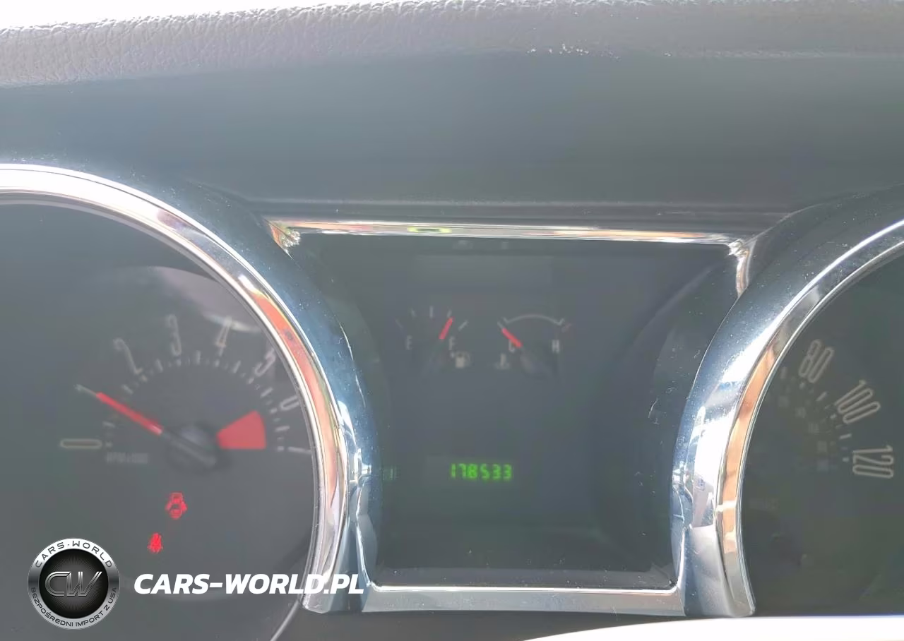 2007 Ford Mustang VIN:1ZVFT84N275321666 - 9