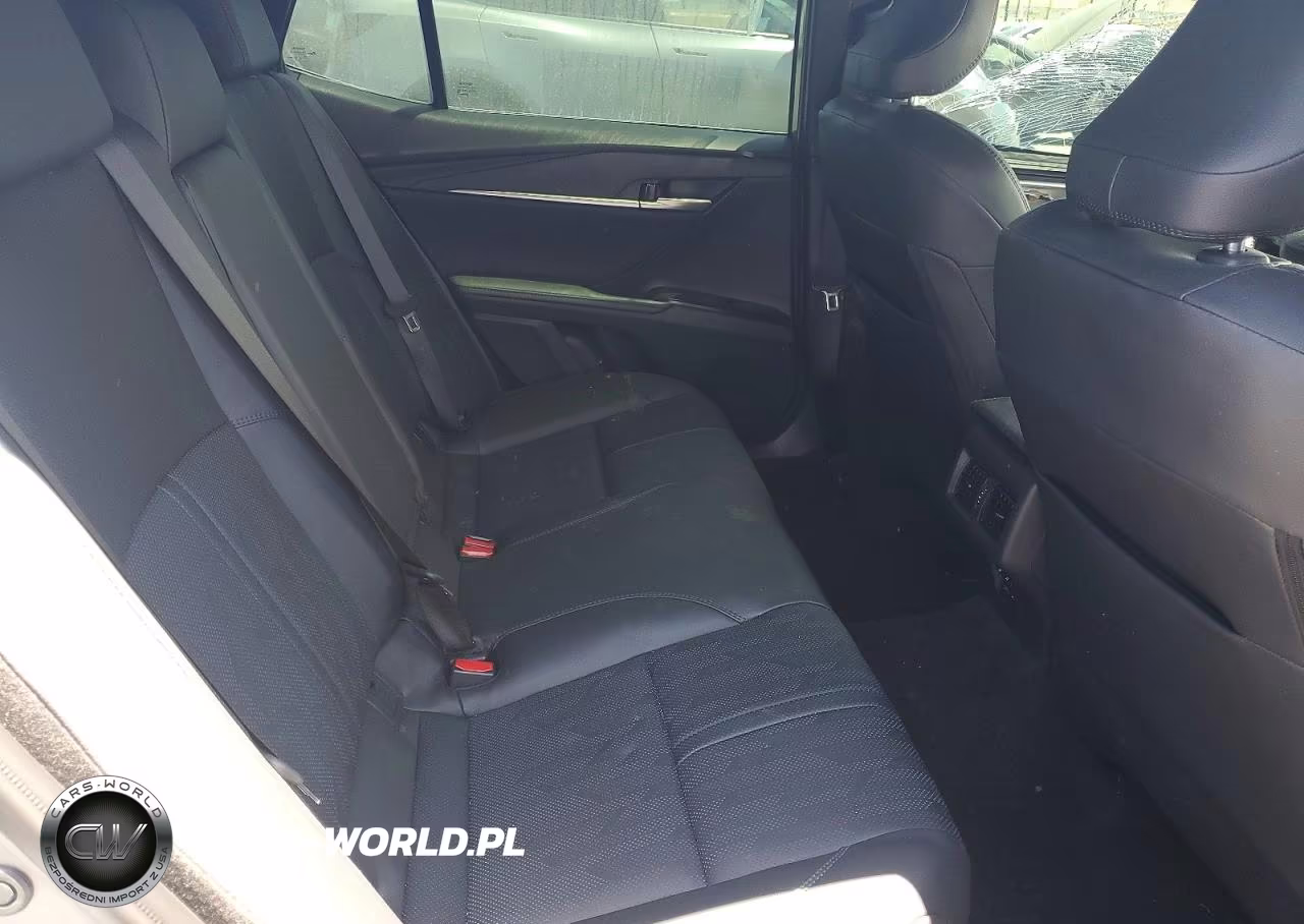 2026 Toyota Camry Xse VIN:4T1DAACK7TU698066 - 10