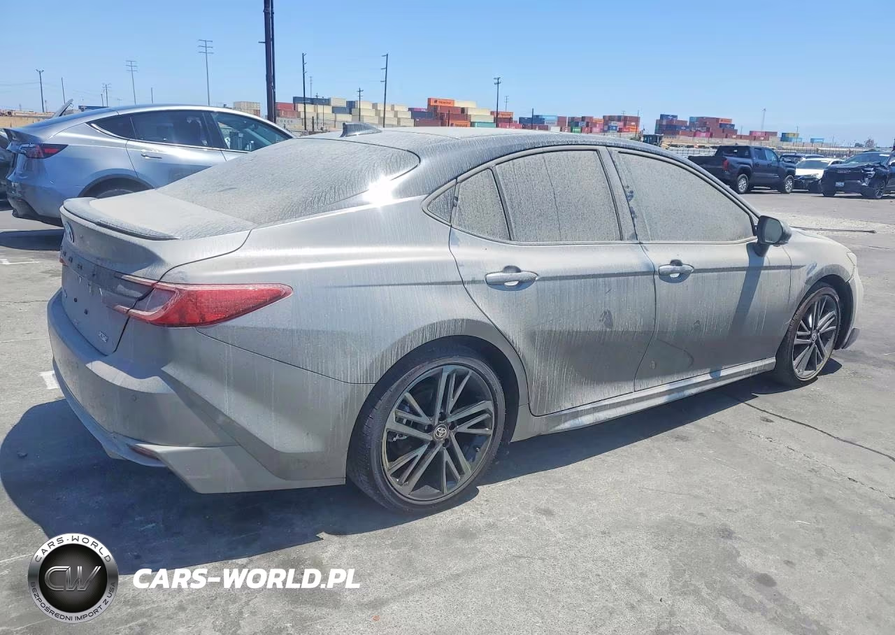 2026 Toyota Camry Xse VIN:4T1DAACK7TU698066 - 3