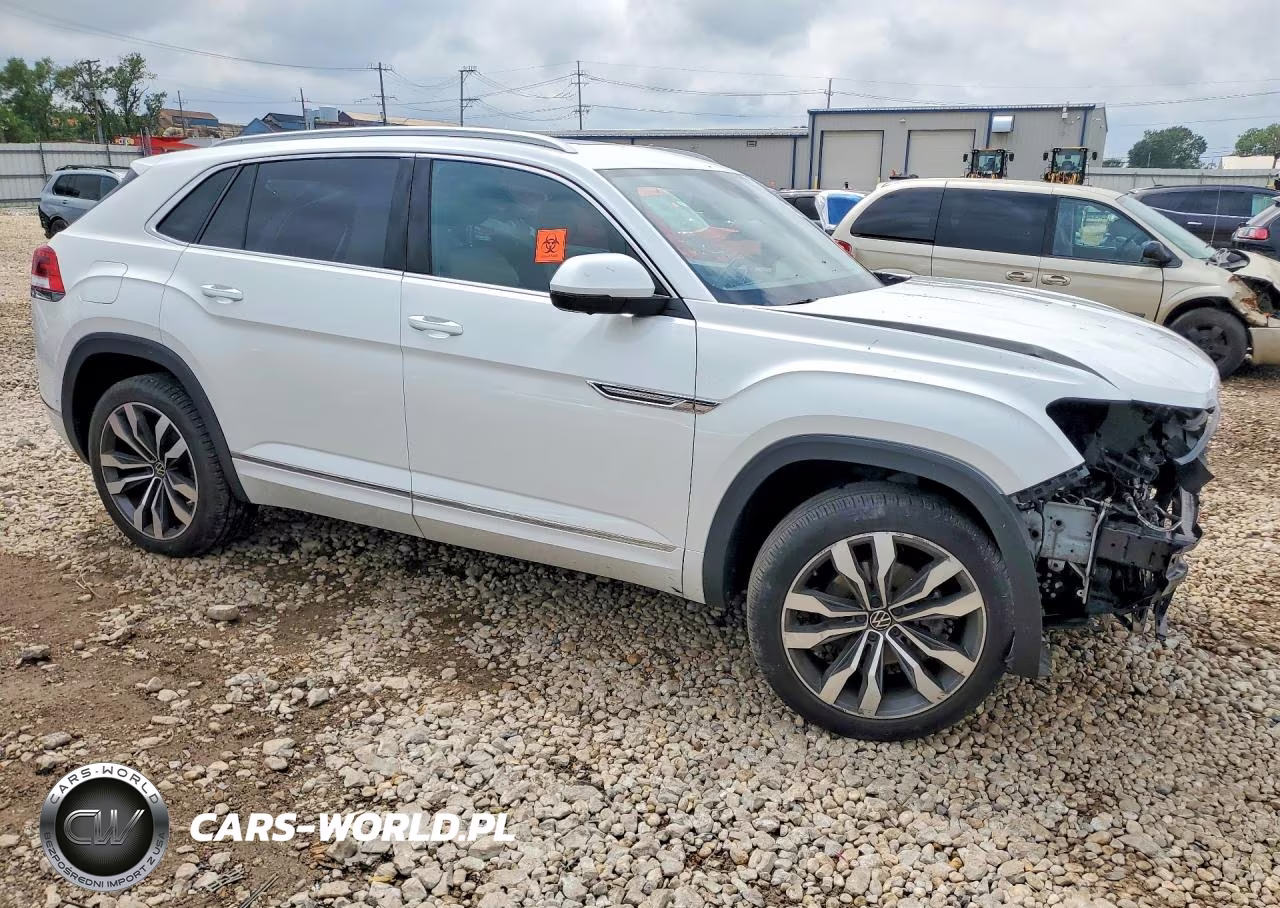 2021 Volkswagen Atlas Cross Sport Sel Premium R-Line VIN:1V2FE2CA4MC241574 - 4