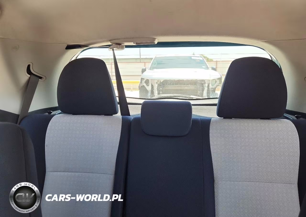 2013 Toyota Yaris 3-Door Le VIN:JTDJTUD34DD548251 - 10