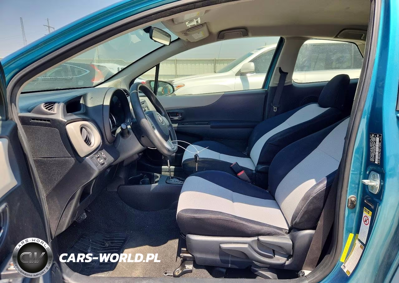 2013 Toyota Yaris 3-Door Le VIN:JTDJTUD34DD548251 - 7