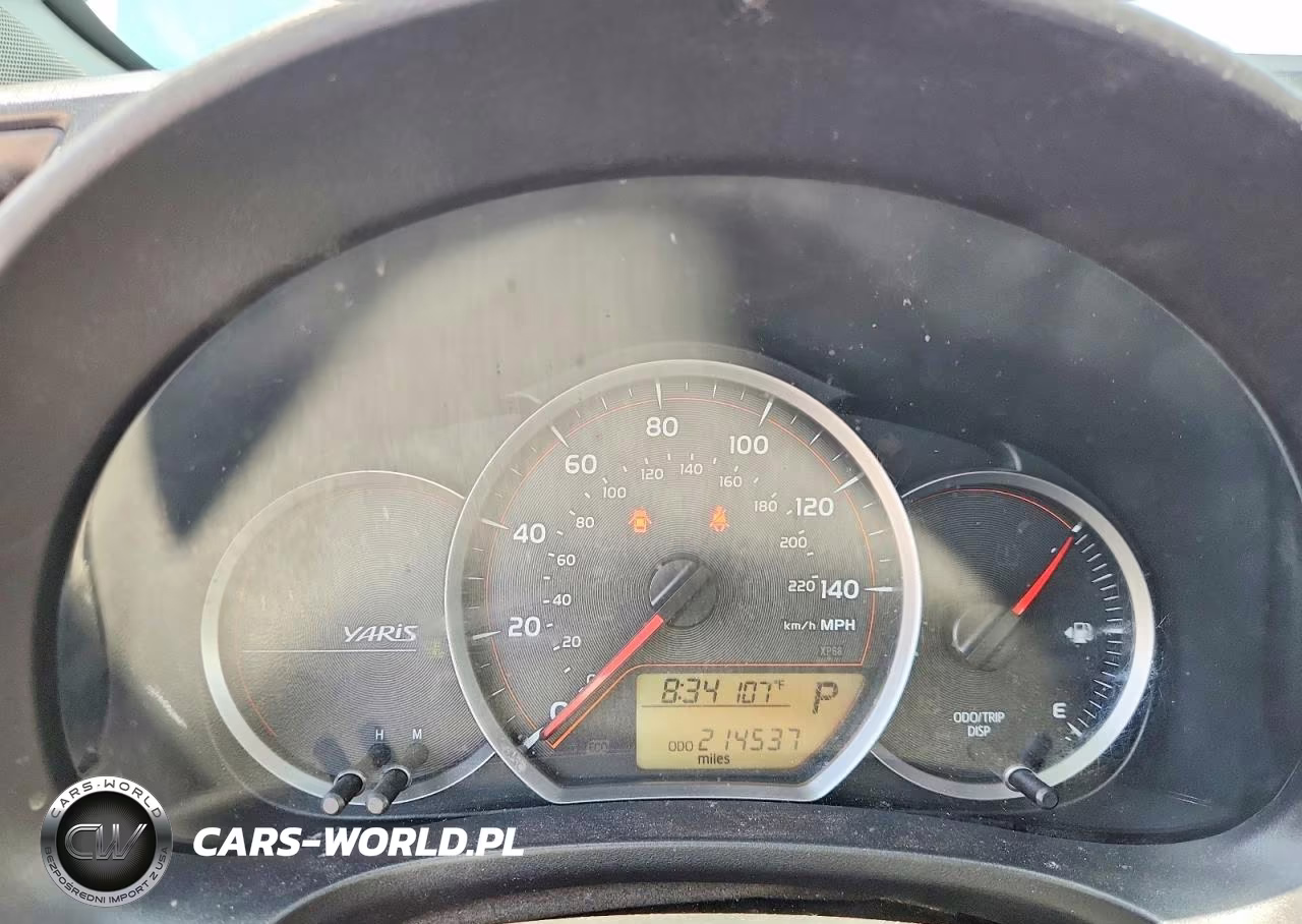 2013 Toyota Yaris 3-Door Le VIN:JTDJTUD34DD548251 - 9