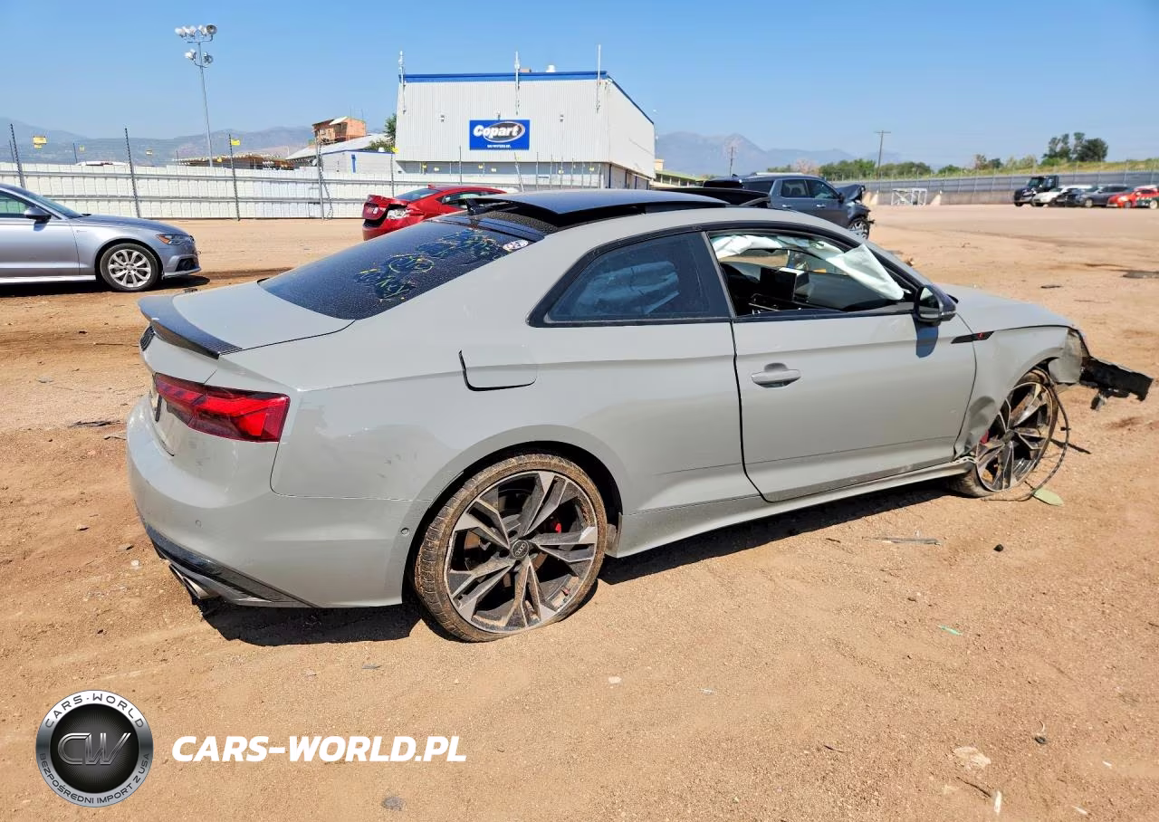 2022 Audi S5 Prestige VIN:WAUR4AF50NA035723 - 3