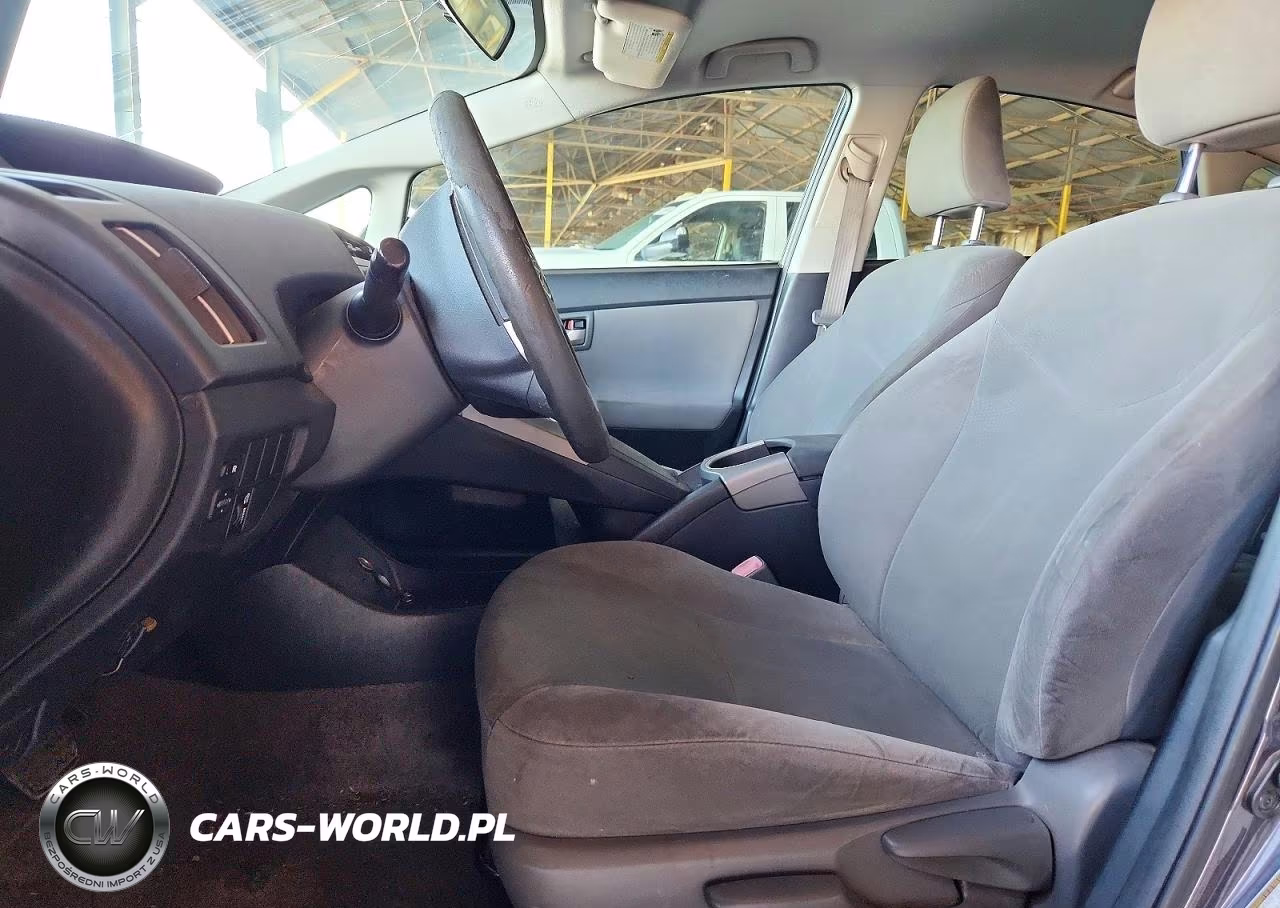2013 Toyota Prius Two VIN:JTDKN3DU9D5599045 - 7
