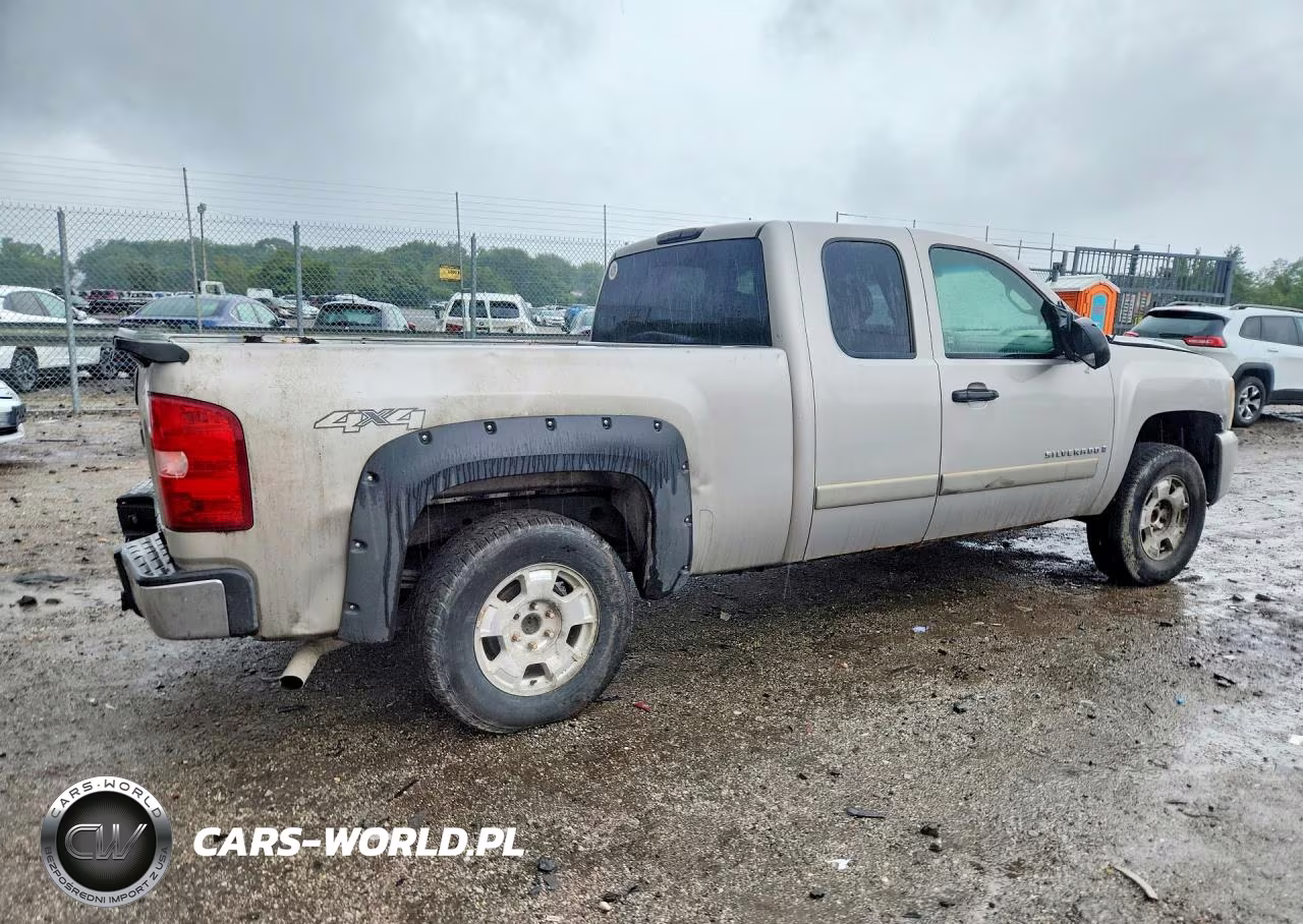 2007 Chevrolet Silverado K1500 VIN:2GCEK19C271720059 - 3