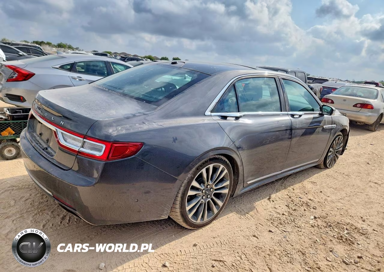 2017 Lincoln Continental Reserve VIN:1LN6L9NC7H5607564 - 3