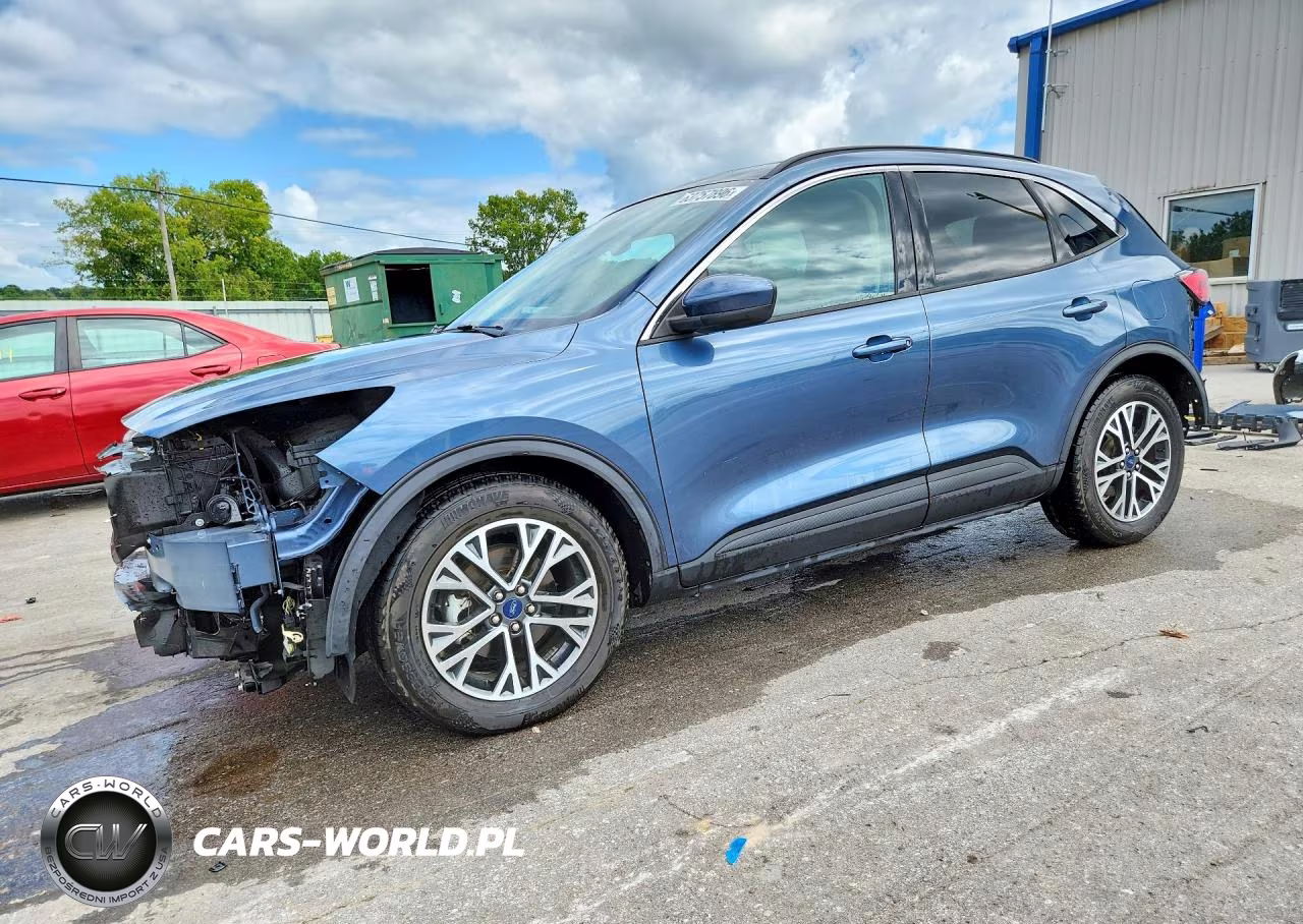 2020 Ford Escape Sel