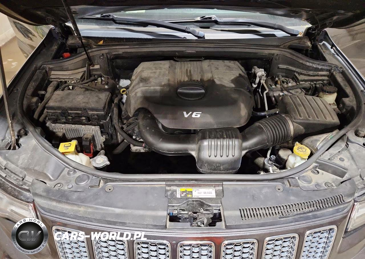 2014 Jeep Grand Cherokee Summit VIN:1C4RJFJG1EC366901 - 12