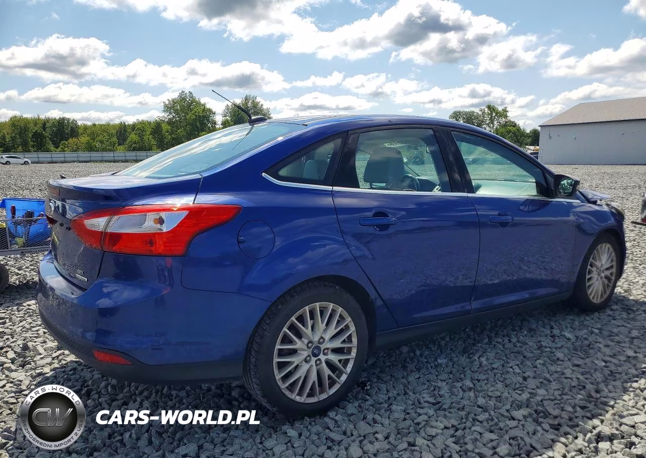 2012 Ford Focus Sel VIN:1FAHP3H28CL464121 - 3
