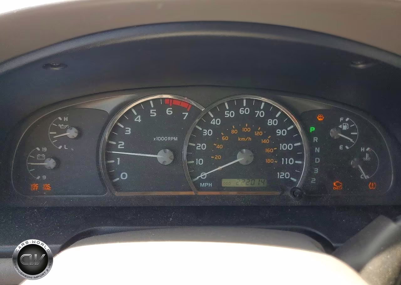 2005 Toyota Sequoia Sr5 VIN:5TDBT44A25S244148 - 9