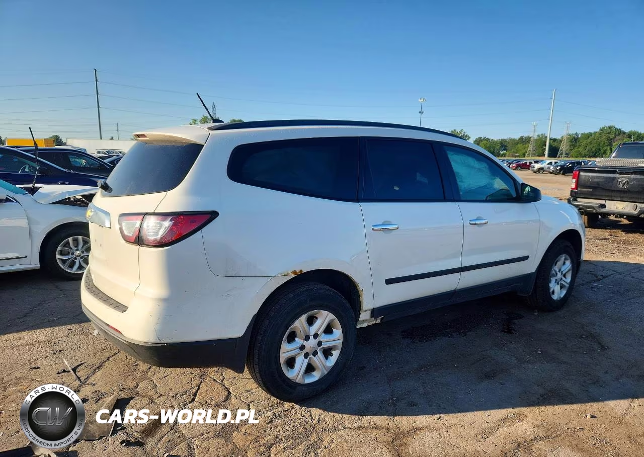 2014 Chevrolet Traverse Ls VIN:1GNKRFED8EJ191902 - 3