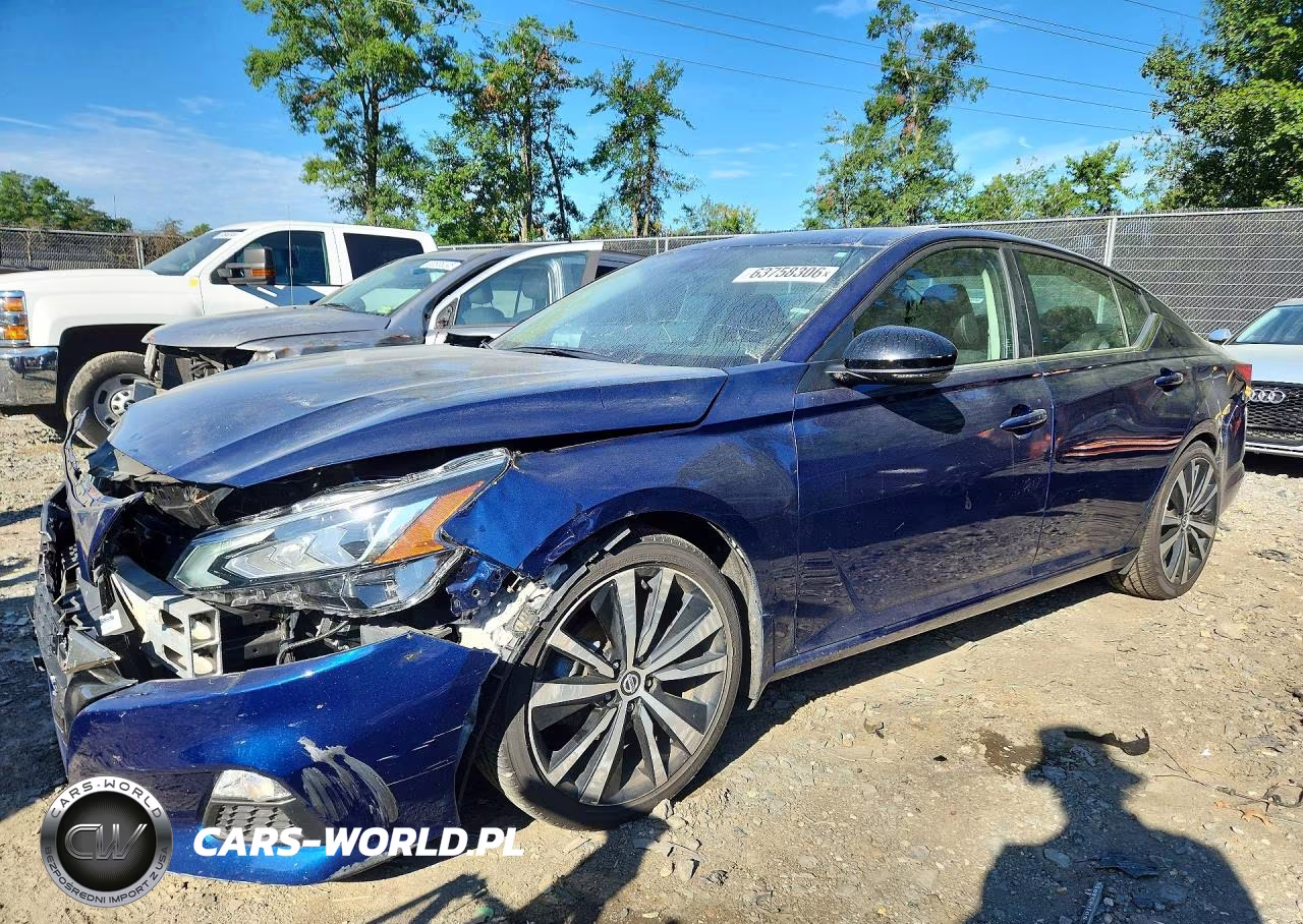 2020 Nissan Altima Sr – zdjęcie 1 z 12