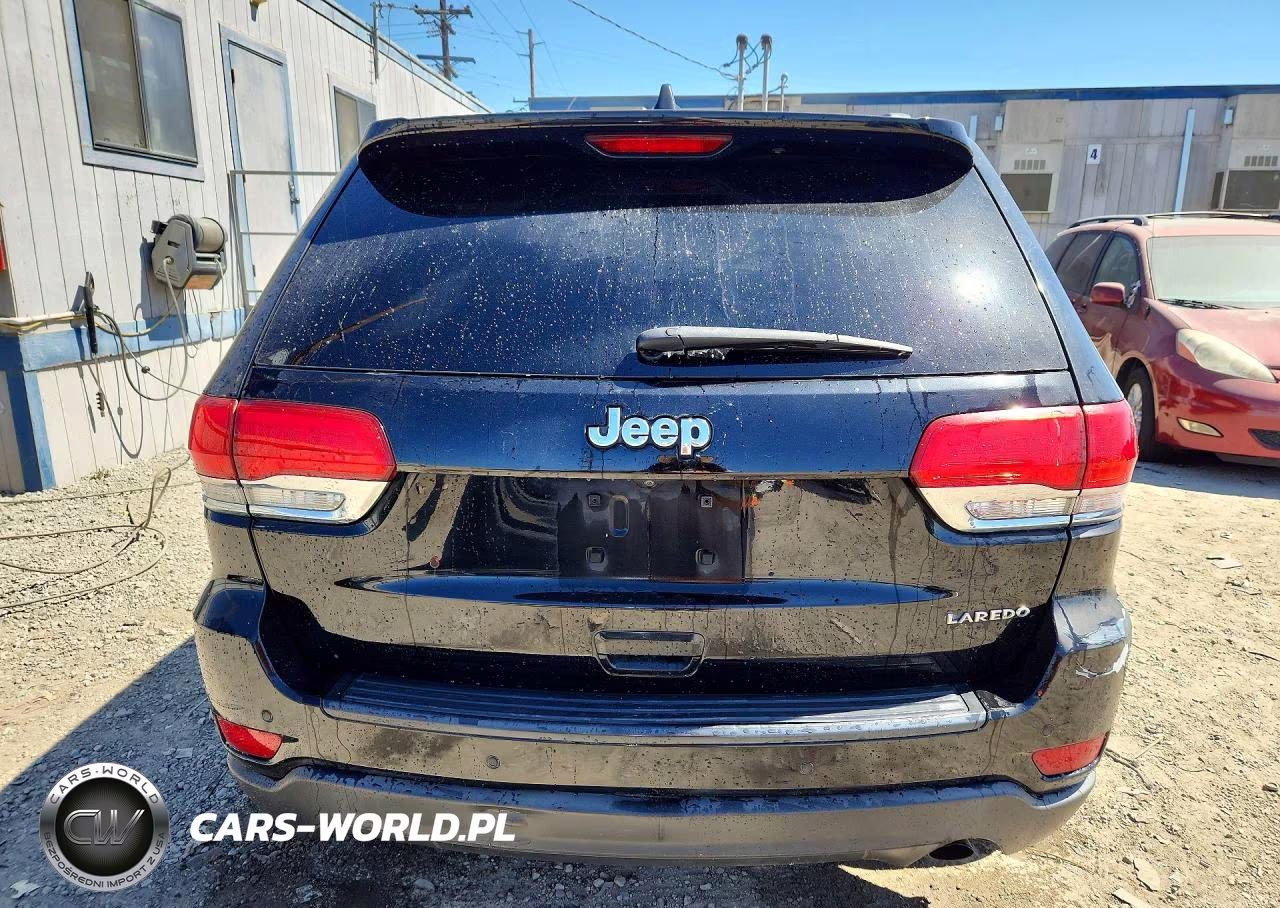 2017 Jeep Grand Cherokee Laredo VIN:1C4RJEAG9HC740752 - 6