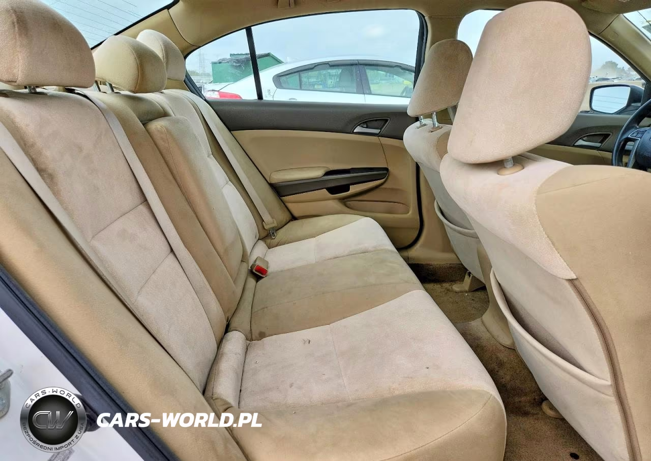 2010 Honda Accord Lx VIN:1HGCP2F30AA190322 - 10