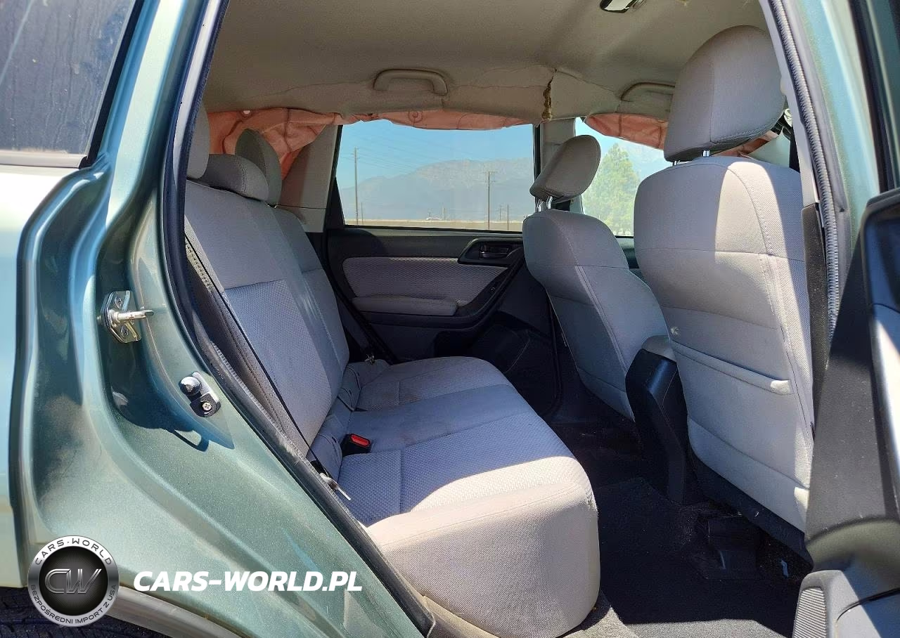 2018 Subaru Forester 2.5I VIN:JF2SJABC5JH600021 - 11