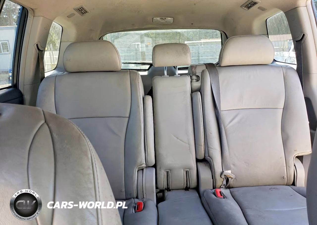 2010 Toyota Highlander Sport VIN:5TDEK3EH5AS002485 - 10