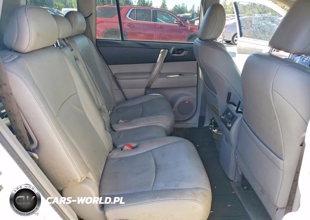 2010 Toyota Highlander Sport VIN:5TDEK3EH5AS002485 - 11
