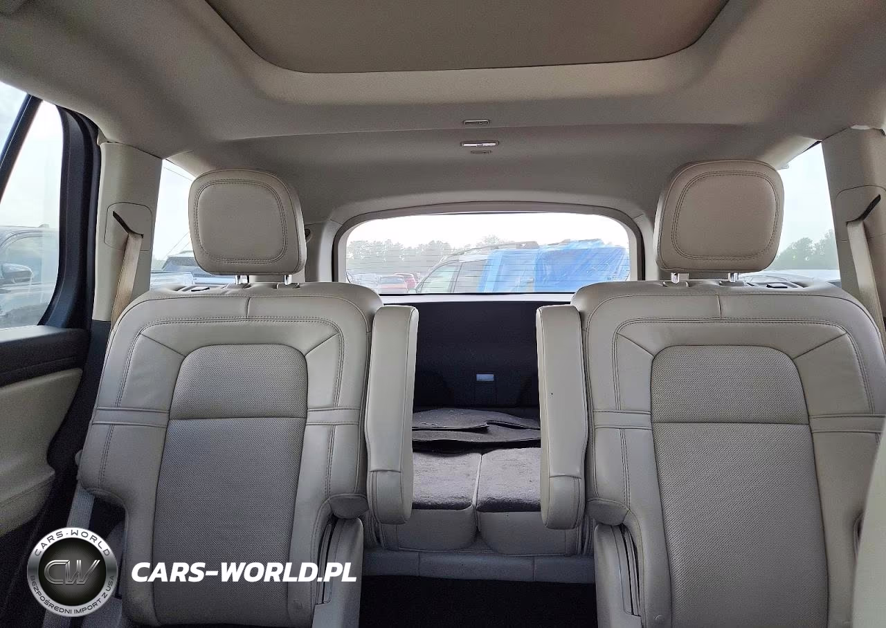 2022 Lincoln Aviator Reserve VIN:5LM5J7WC5NGL01934 - 10